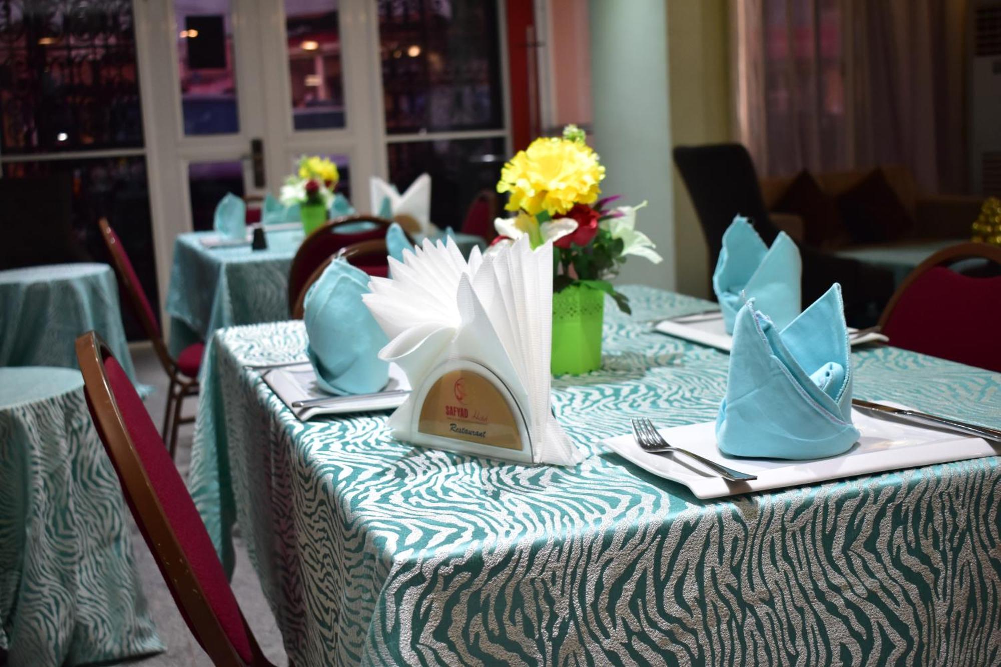 Safyad Hotel Yaounde Ngoại thất bức ảnh