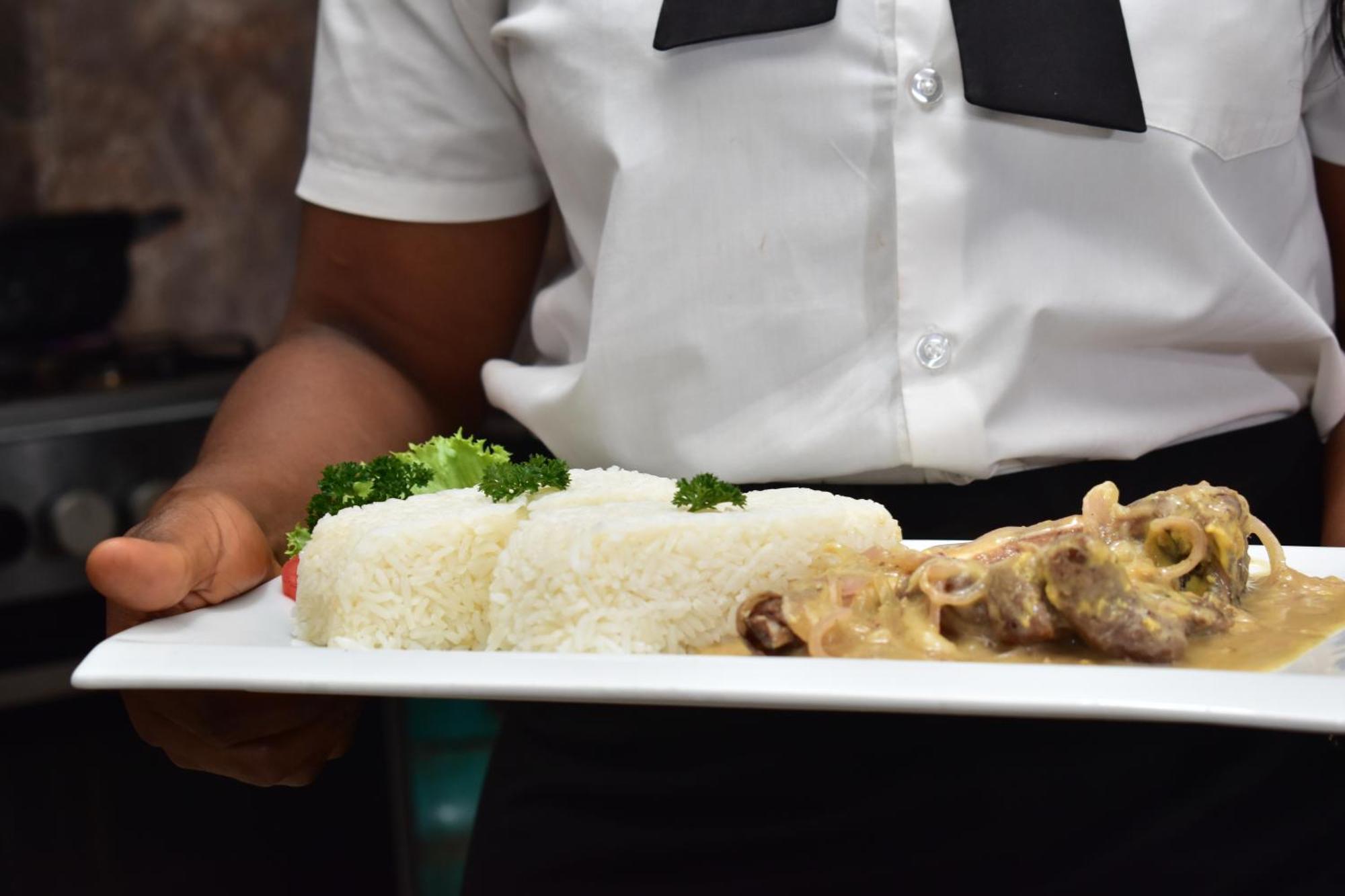 Safyad Hotel Yaounde Ngoại thất bức ảnh