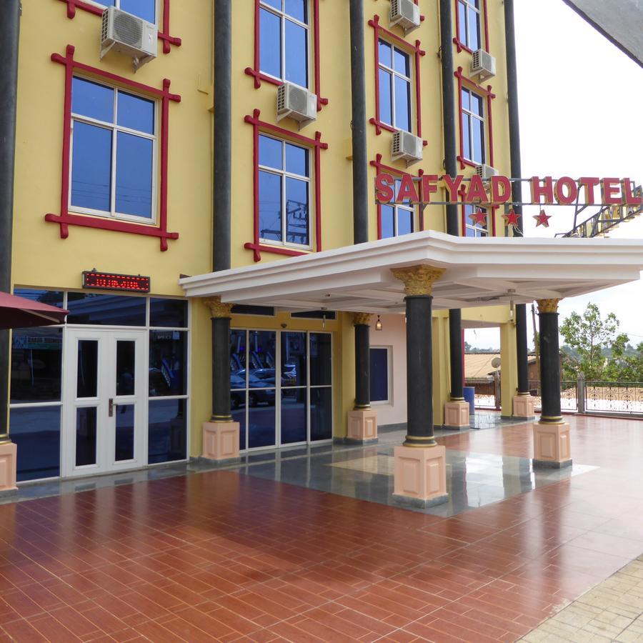 Safyad Hotel Yaounde Ngoại thất bức ảnh